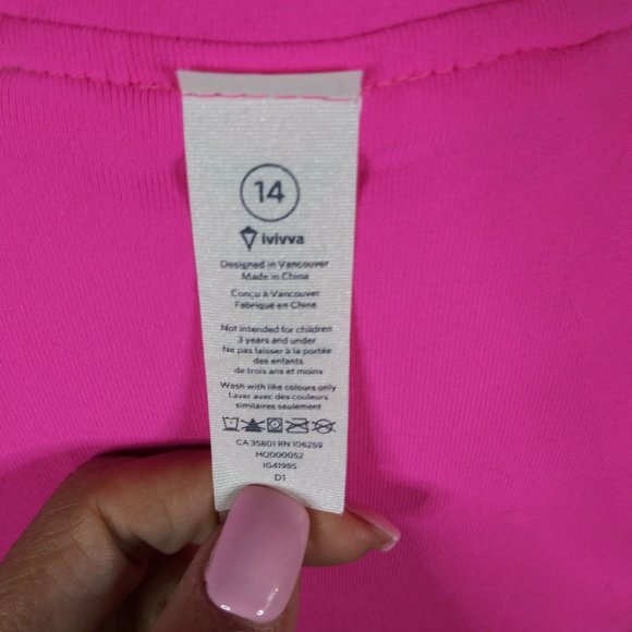 iviva by Lululemon Grey/Pink Reversible Jacket - Picture 6 of 6